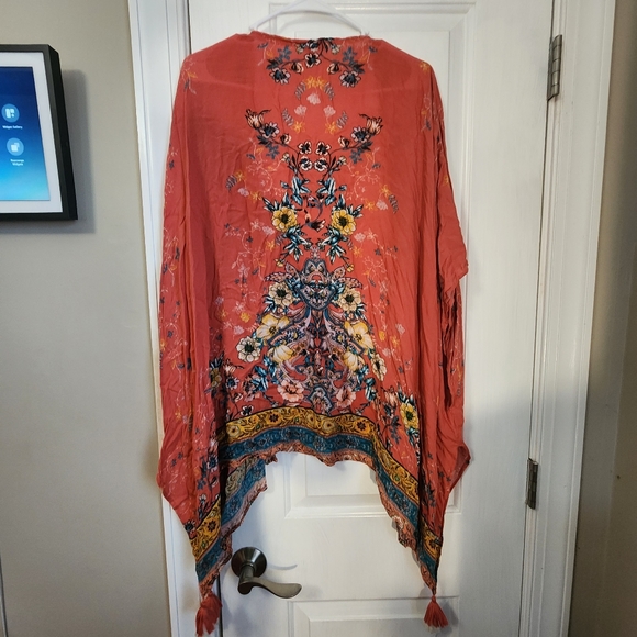 Violets & Roses Kimono - Picture 2 of 6